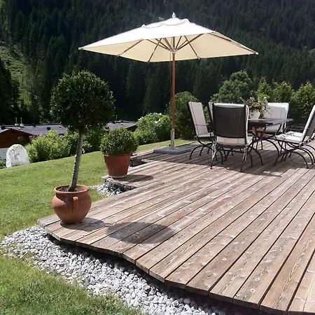 Idyllische In Sonniger Hanglage By Interhome