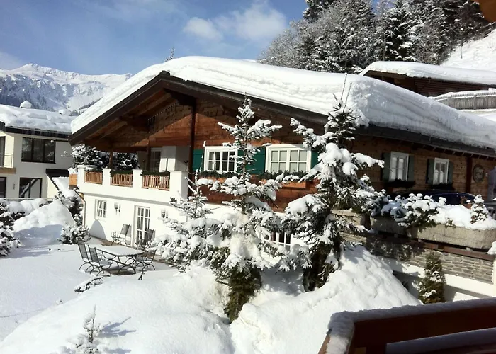 Semesterbostad Idyllische In Sonniger Hanglage By Interhome