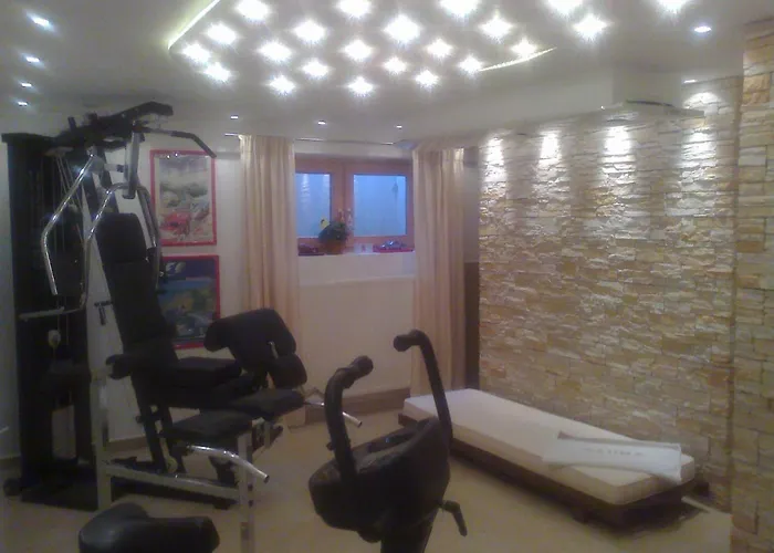 Idyllische In Sonniger Hanglage By Interhome בית נופש
