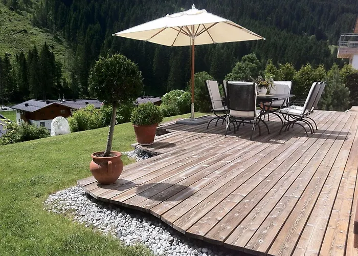 Idyllische In Sonniger Hanglage By Interhome